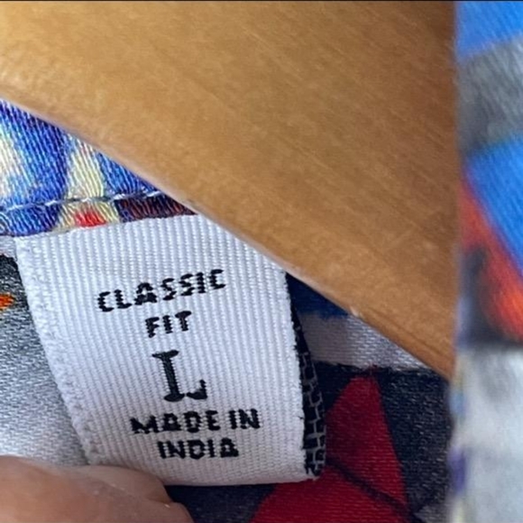 Robert Graham Shirt Size L Button down short sleeve - Picture 4 of 6